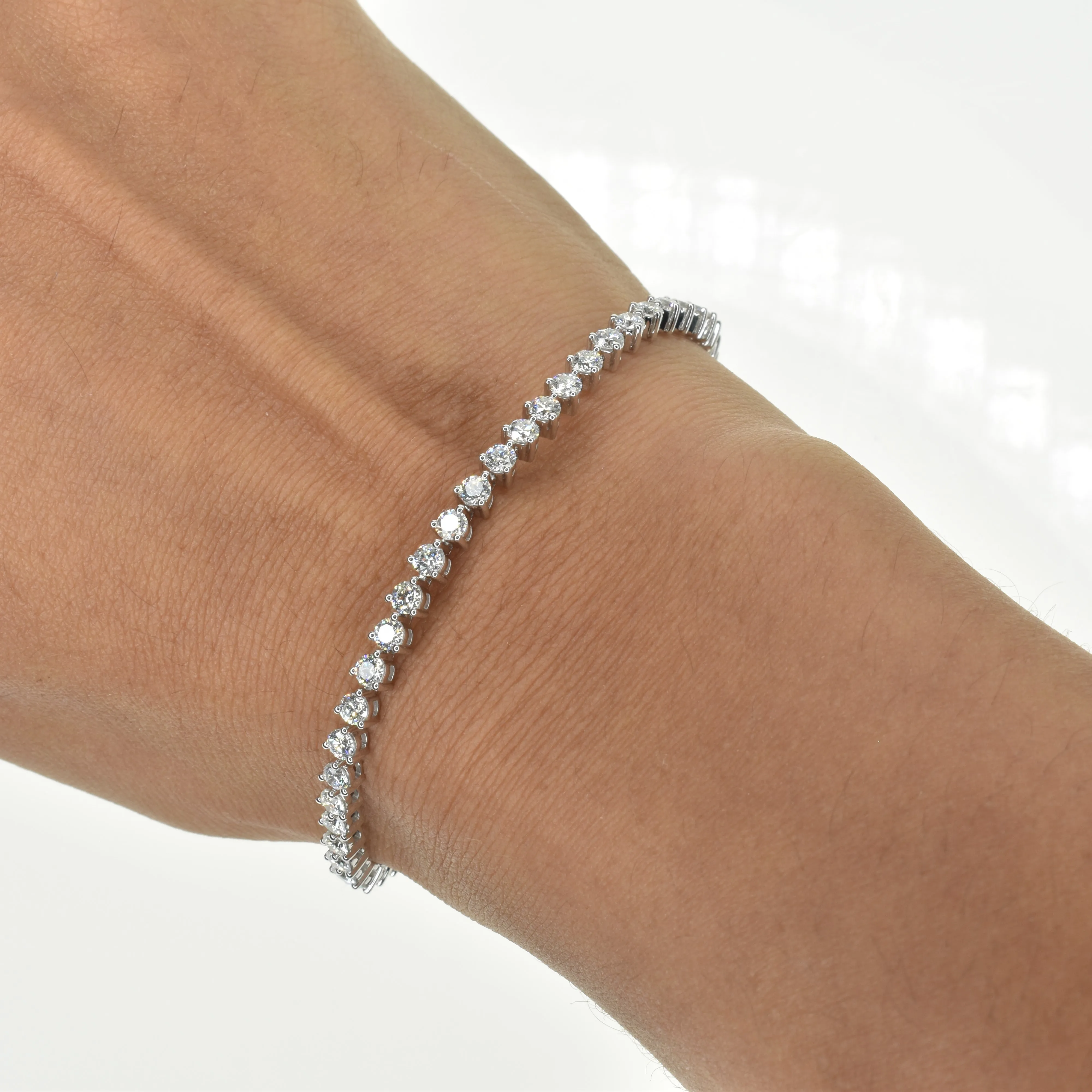 3 Prong Tennis Bracelet with 2.5mm Diamonds