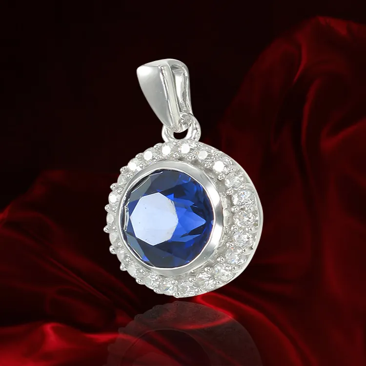 Classic Blue Sapphire Pendant