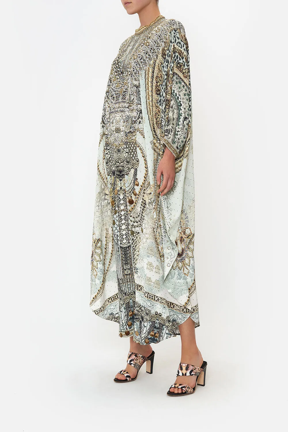 HIGH COLLAR KAFTAN WITH TIE LUXE ESPIRITU