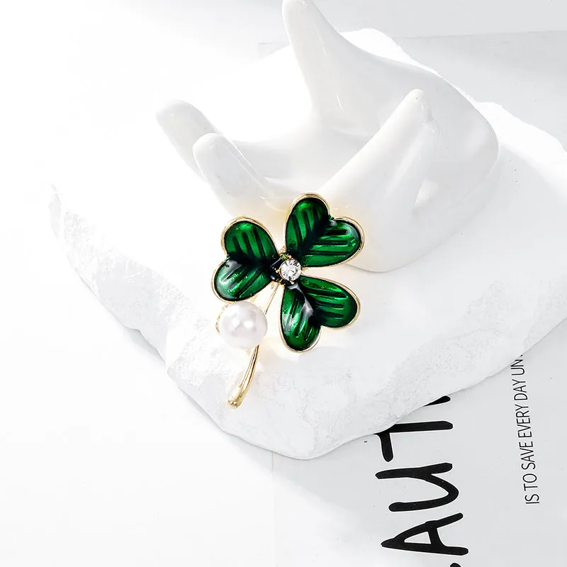 Leaf Clover Dripping Oil Brooches