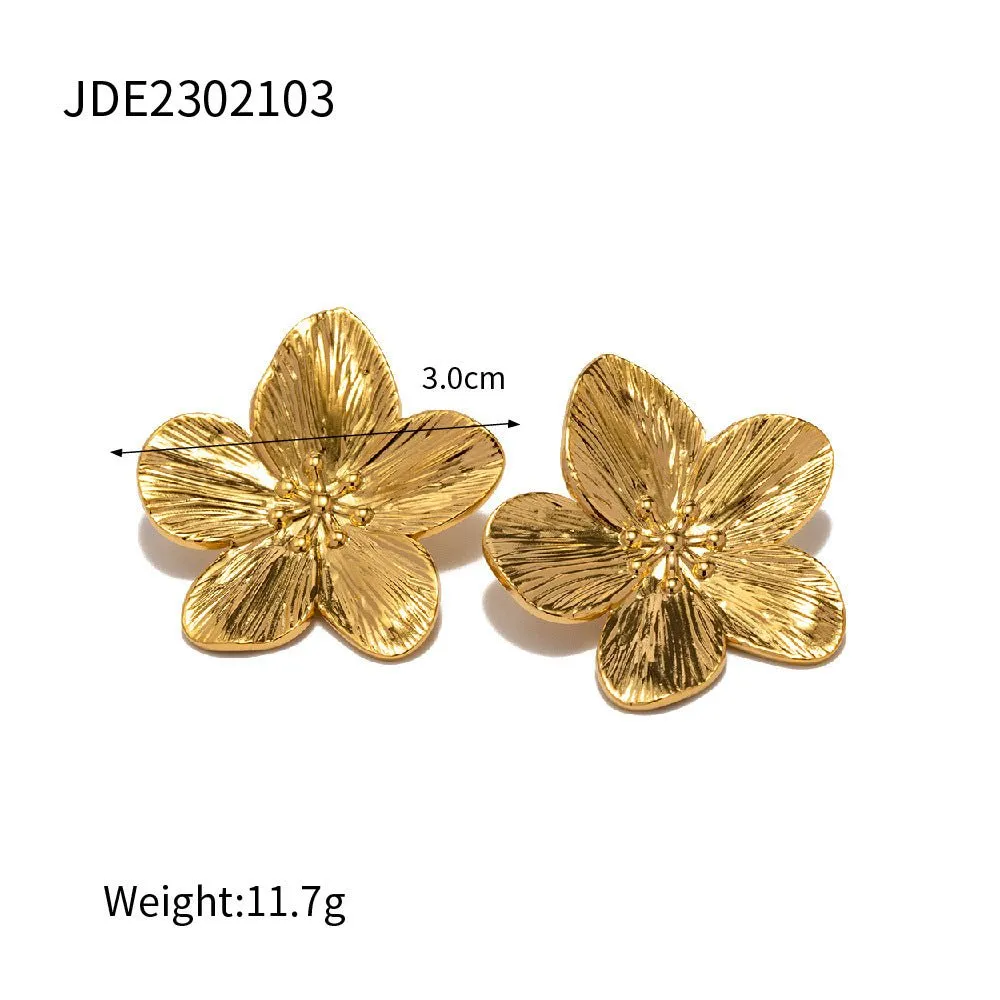 MAC170 Retro Simple Alloy Flower Stud Earrings