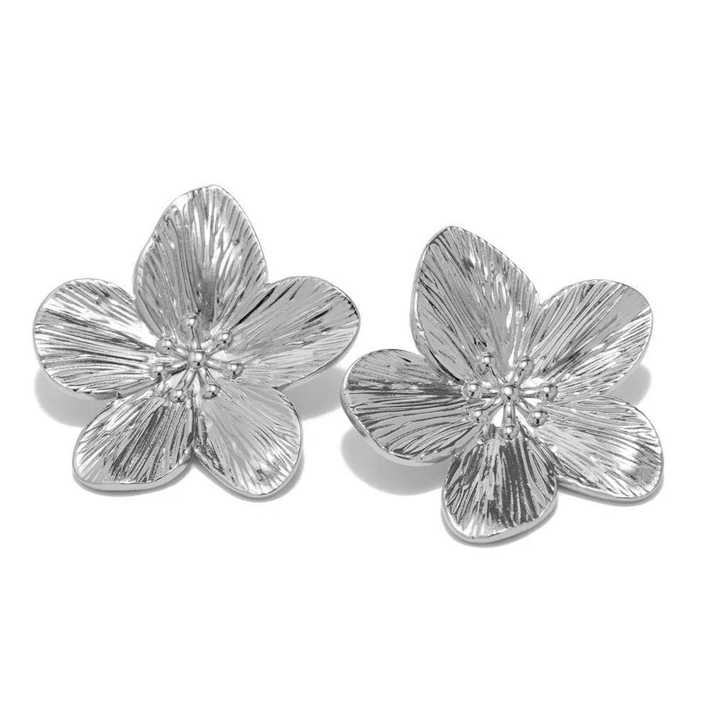 MAC170 Retro Simple Alloy Flower Stud Earrings