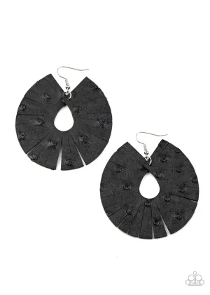 Paparazzi Earring ~ Palm Islands - Black