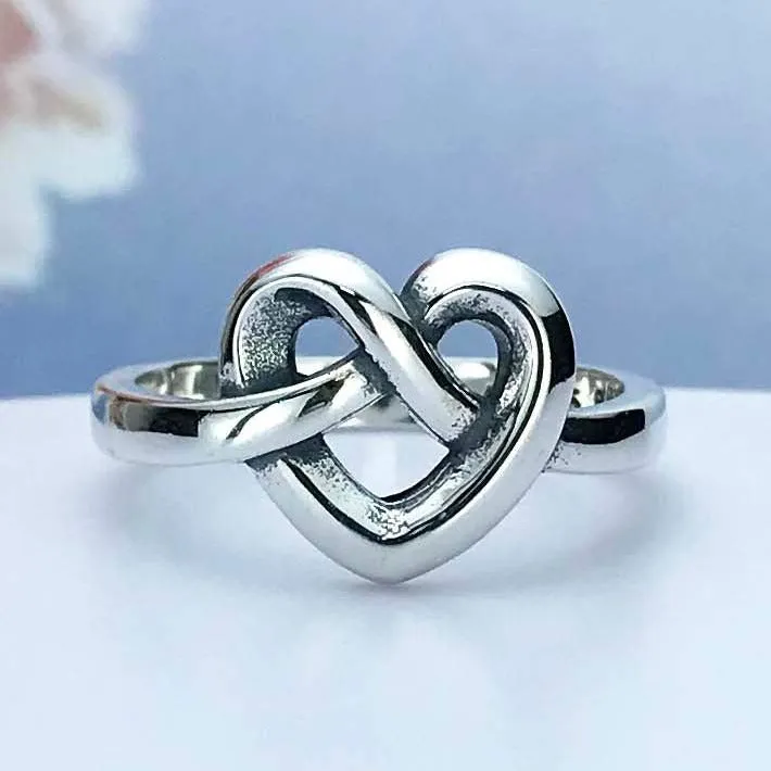 R794 Infinity Heart Rings