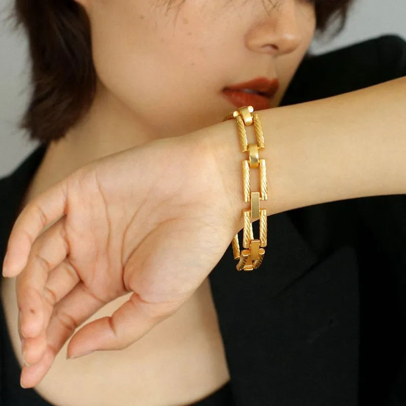 Retro Frosted Gold Square Chain Bracelet