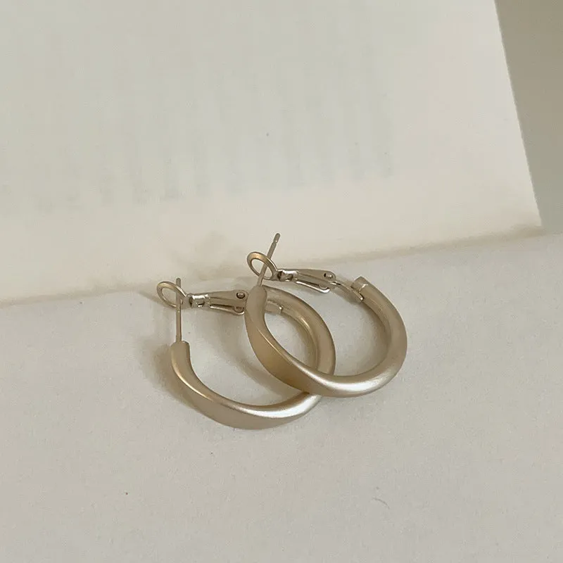 Simple And Cool Matte Female Trendy Earrings